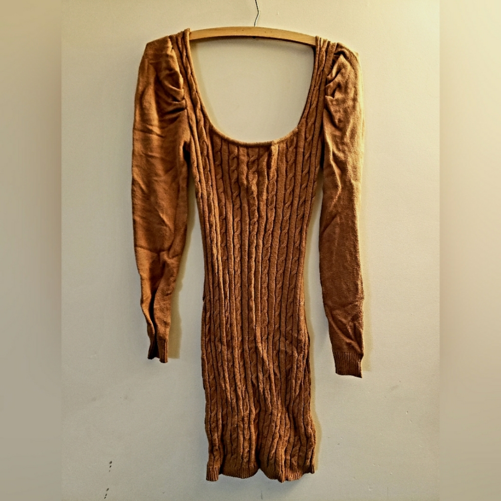 Fashion Nova fitted XS brown dress